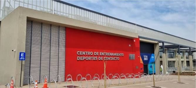 Fachada del Centro de Entrenamiento de Deportes de Contacto, Parque Estadio Nacional